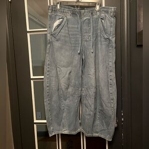 Gap relaxed horseshoe jeans